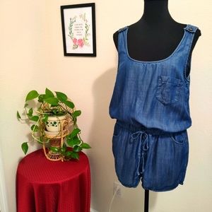 Denim by Ellison Elastic Waist Romper Size Medium